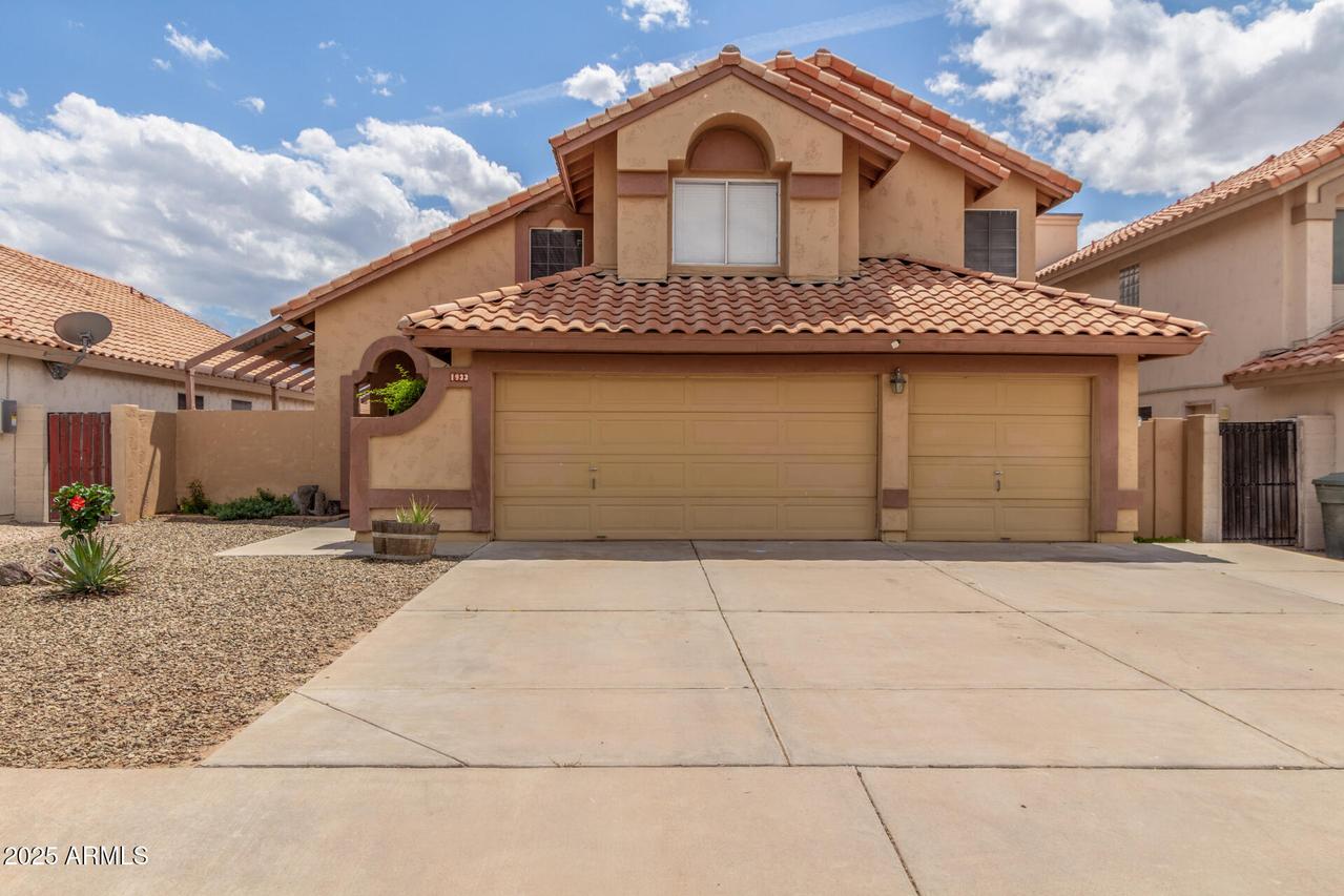 1933 E Morrow Dr., Phoenix, AZ 85024