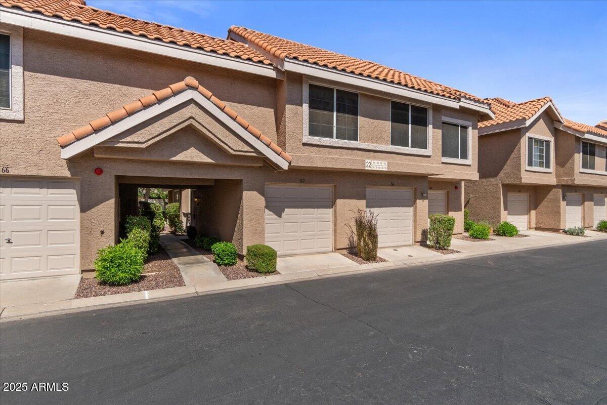 1633 E Lakeside Dr. #167, Gilbert, AZ 85234