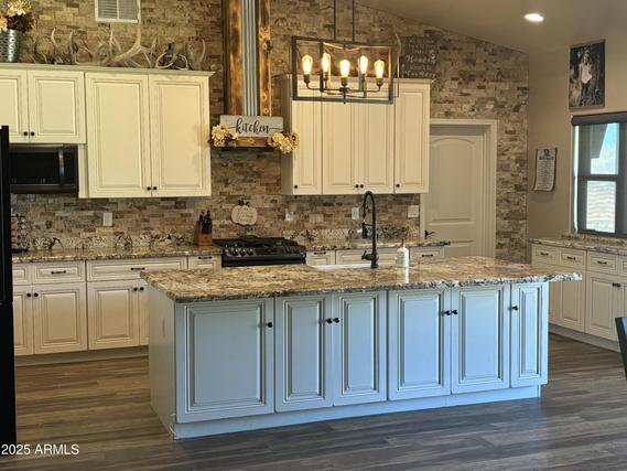 New Homes For Sale This Week in Globe: April 11th to April 17th