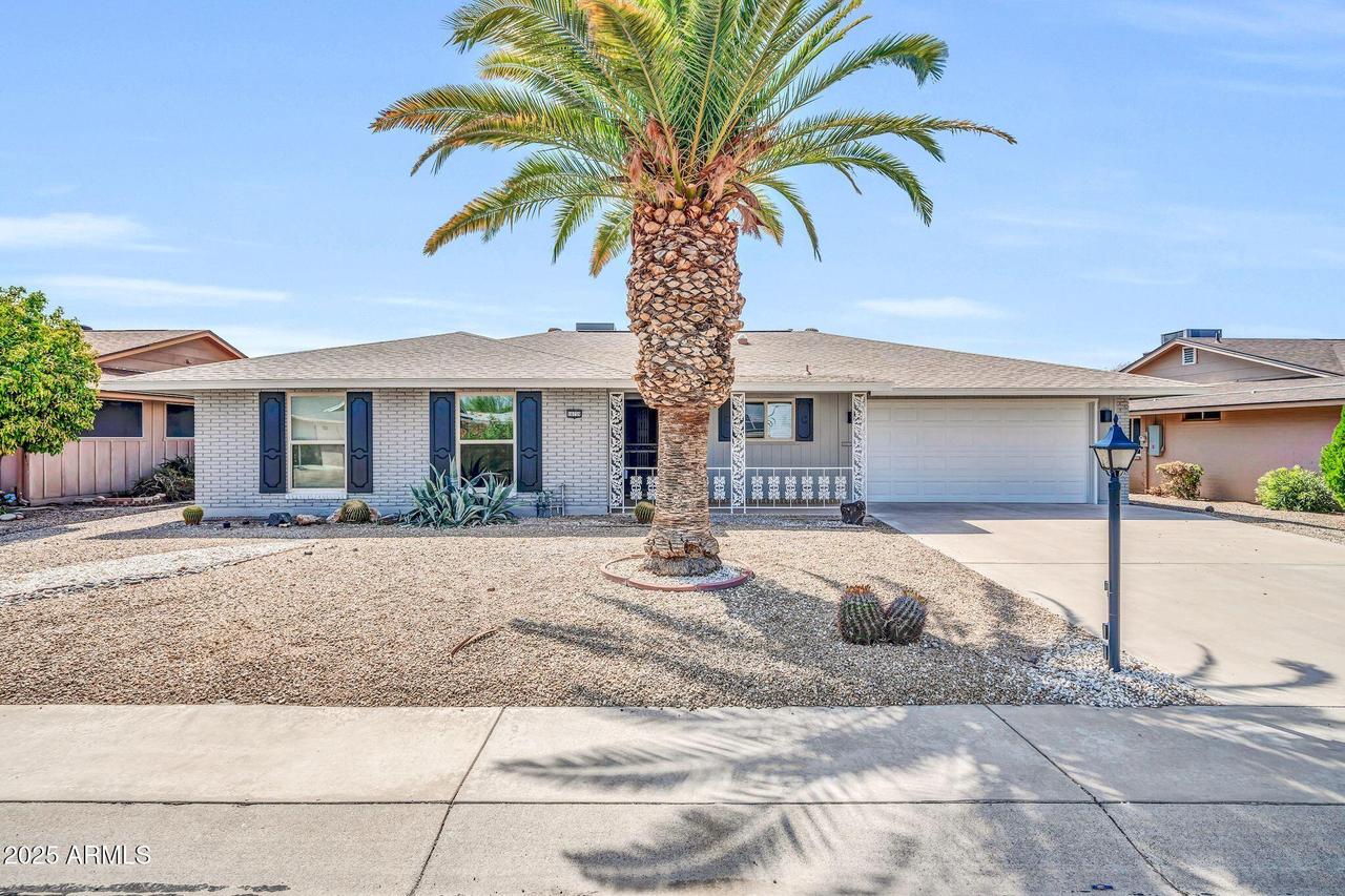10739 W Saratoga Cir., Sun City, AZ 85351