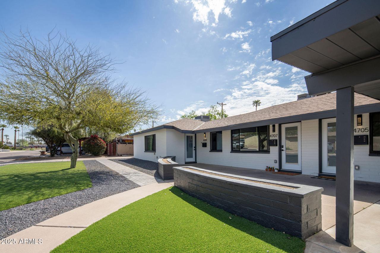 4705 E Hubbell St., Phoenix, AZ 85008