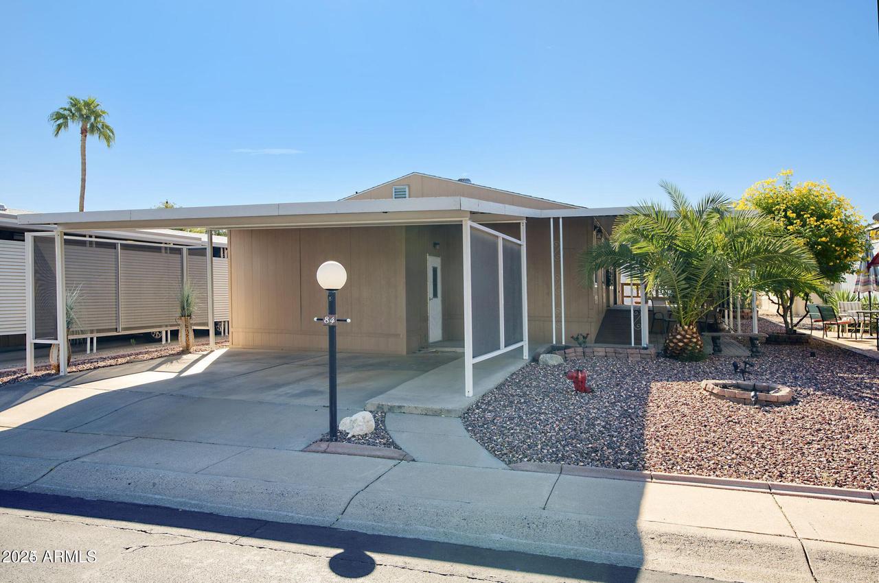 2233 E Behrend Dr. #84, Phoenix, AZ 85024