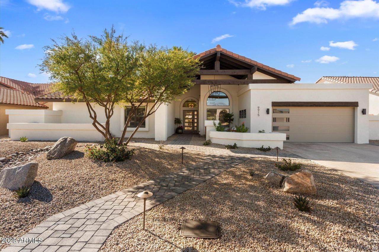 9915 E Cinnabar Ave., Scottsdale, AZ 85258