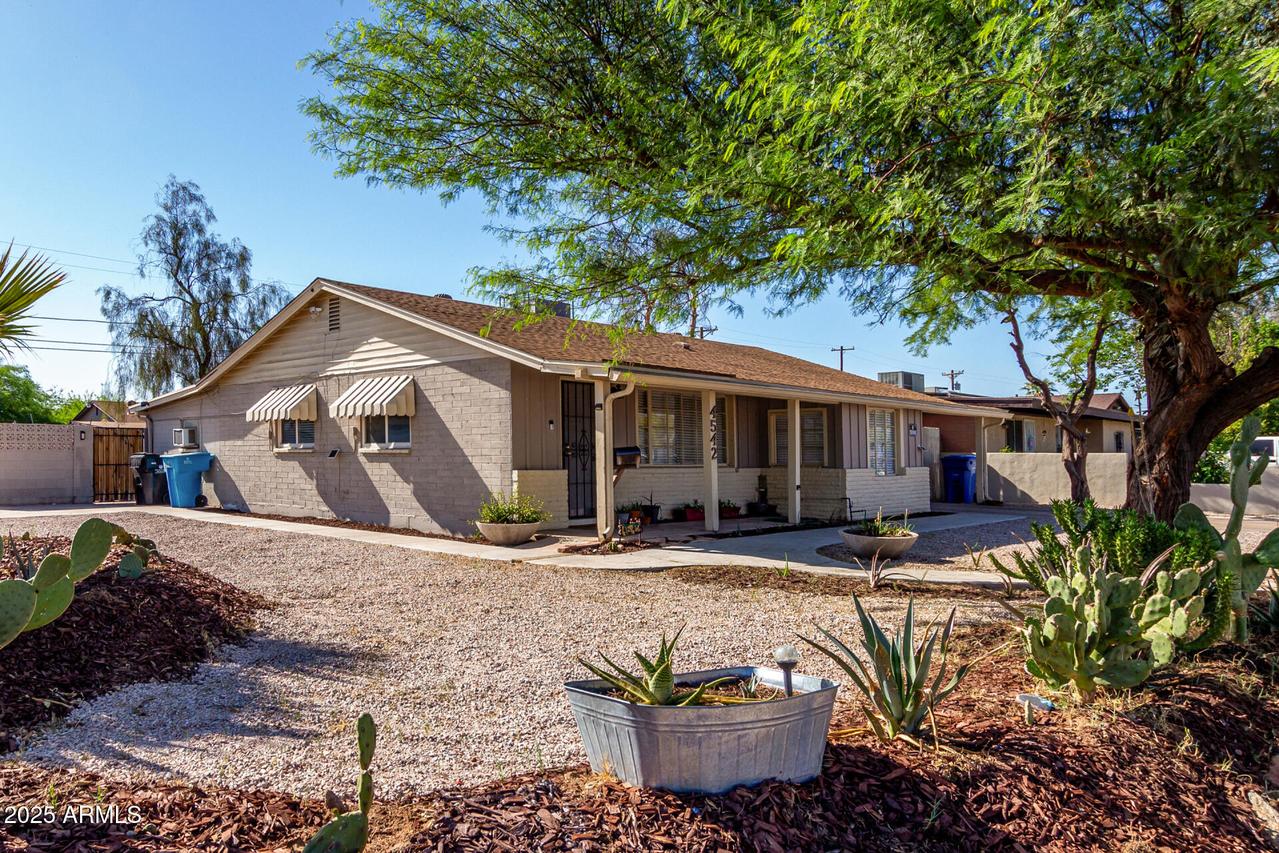 4542 N 28th Dr., Phoenix, AZ 85017