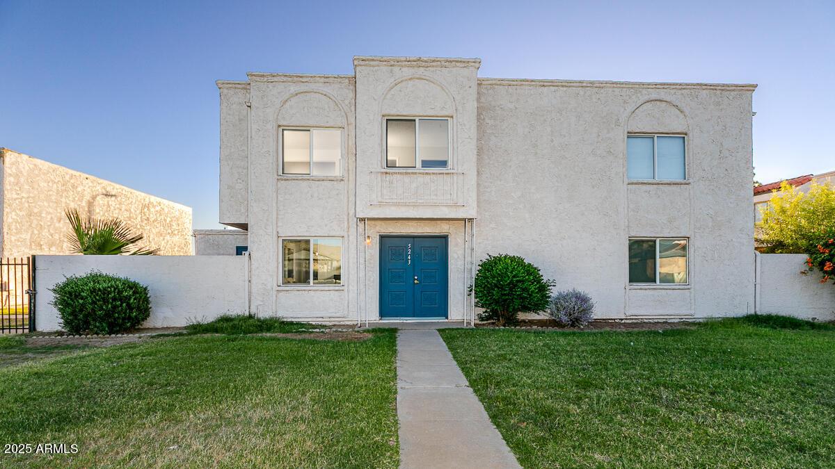 5243 N 42nd Ln., Phoenix, AZ 85019