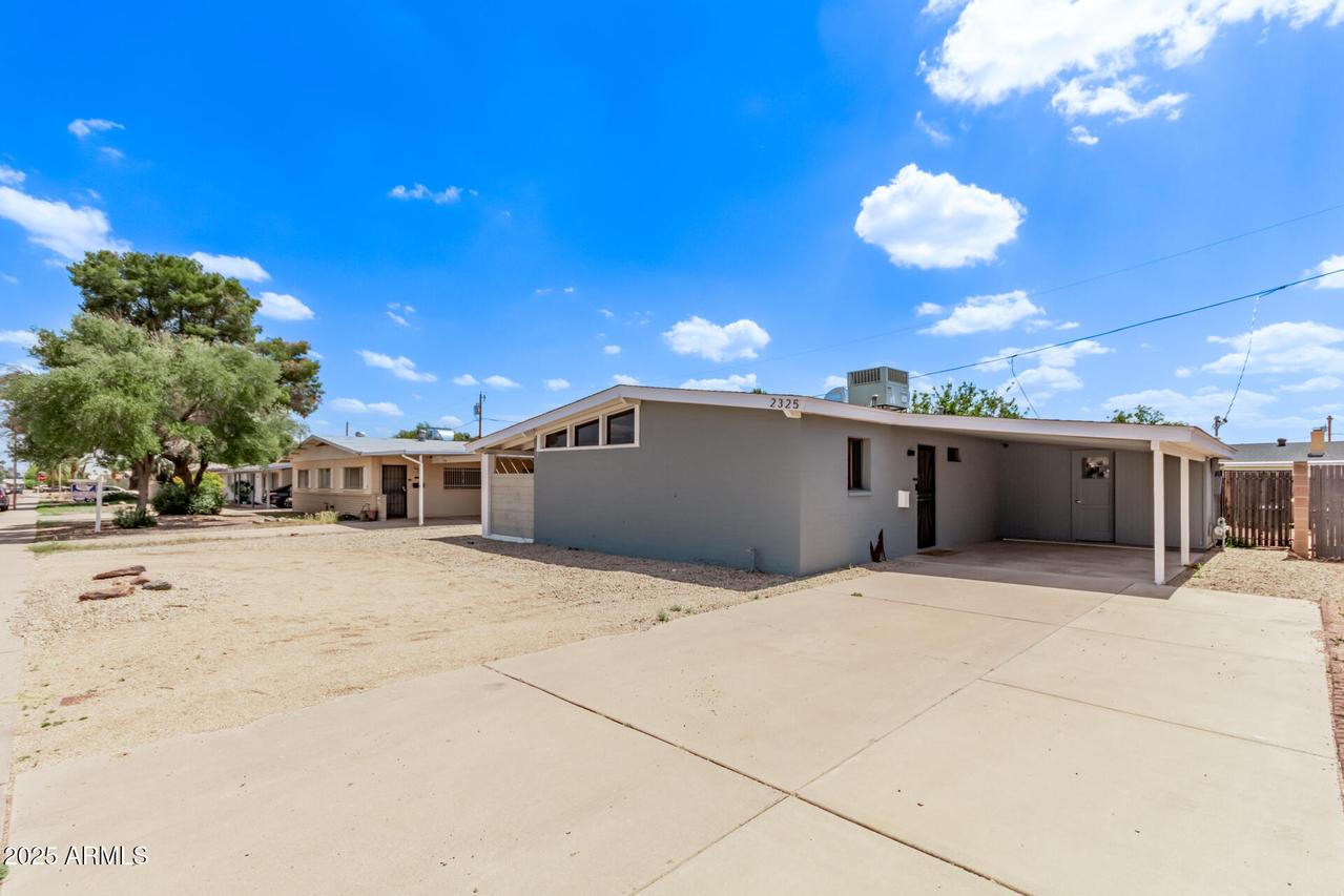 2325 E Delgado St., Phoenix, AZ 85022