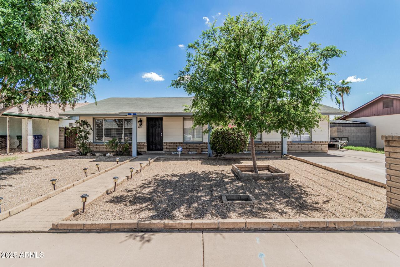 701 W Emelita Ave., Mesa, AZ 85210