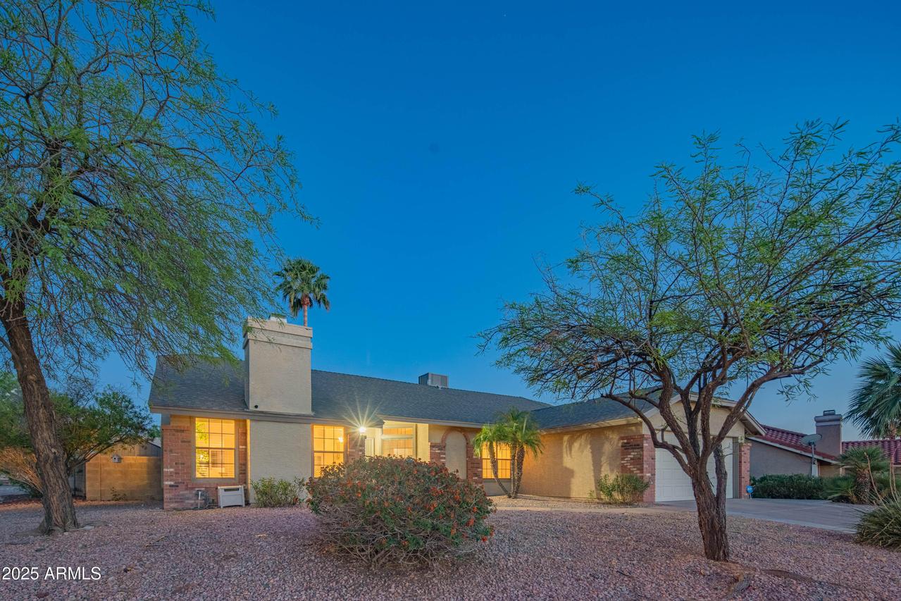 11447 N 109th St., Scottsdale, AZ 85259
