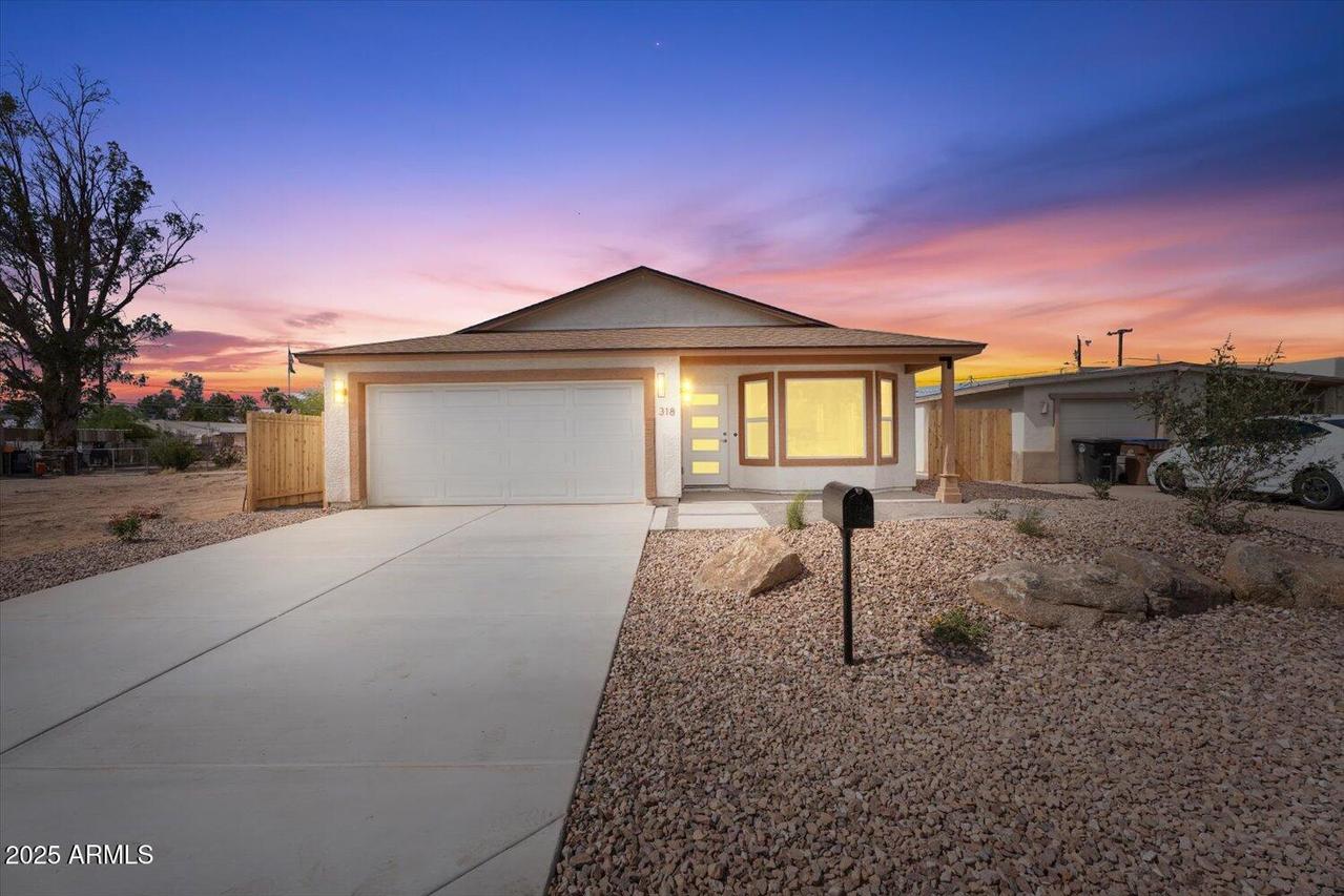 318 W Roosevelt Ave., Coolidge, AZ 85128