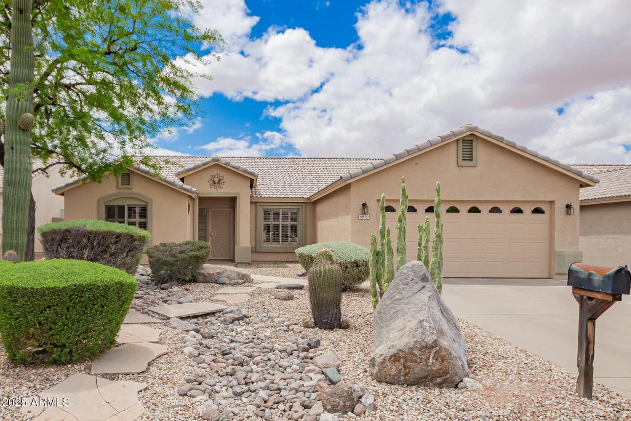 8879 E Amber Sun Way, Gold Canyon, AZ 85118