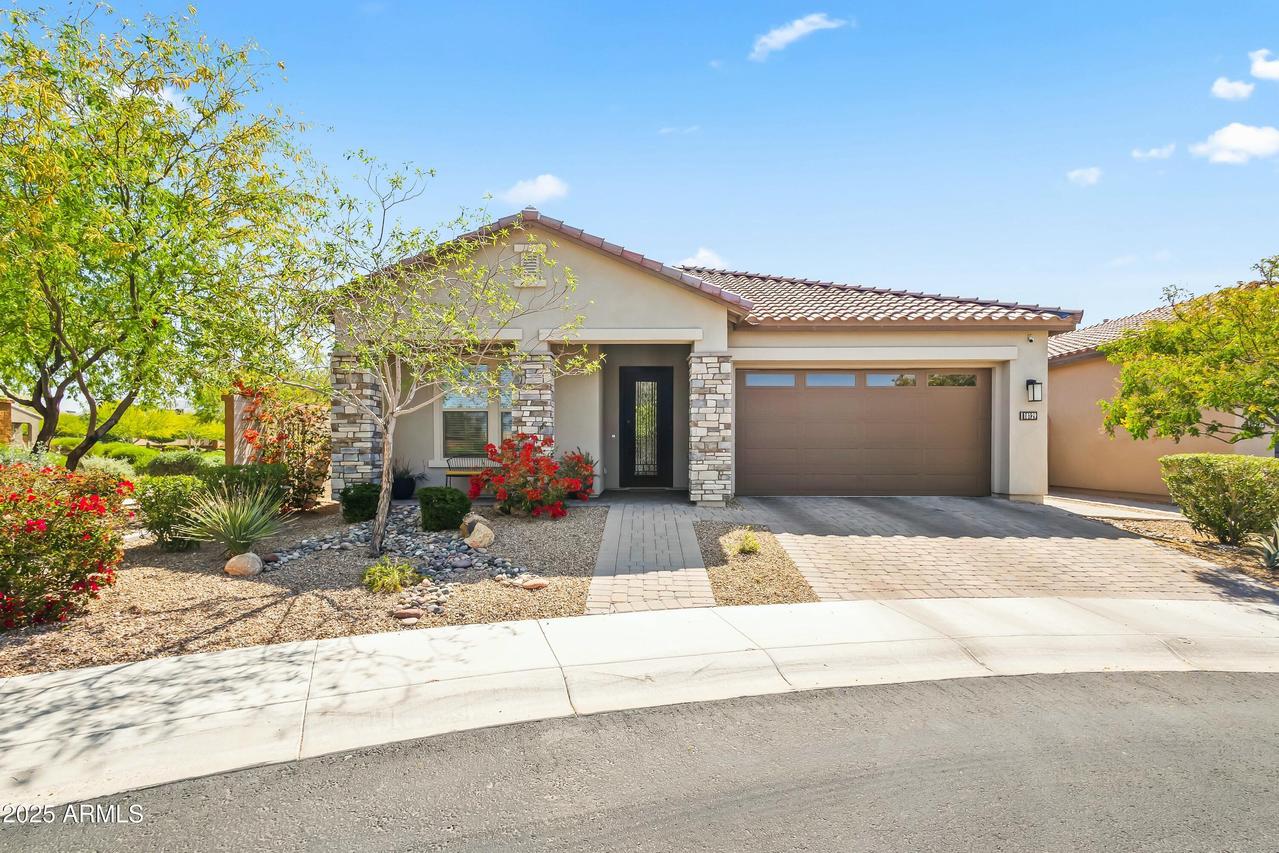 18129 N 65th Pl., Phoenix, AZ 85054
