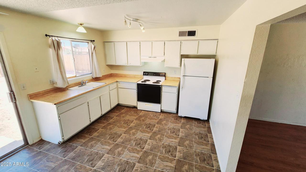 1118 W Tulane Dr., Tempe, AZ 85283