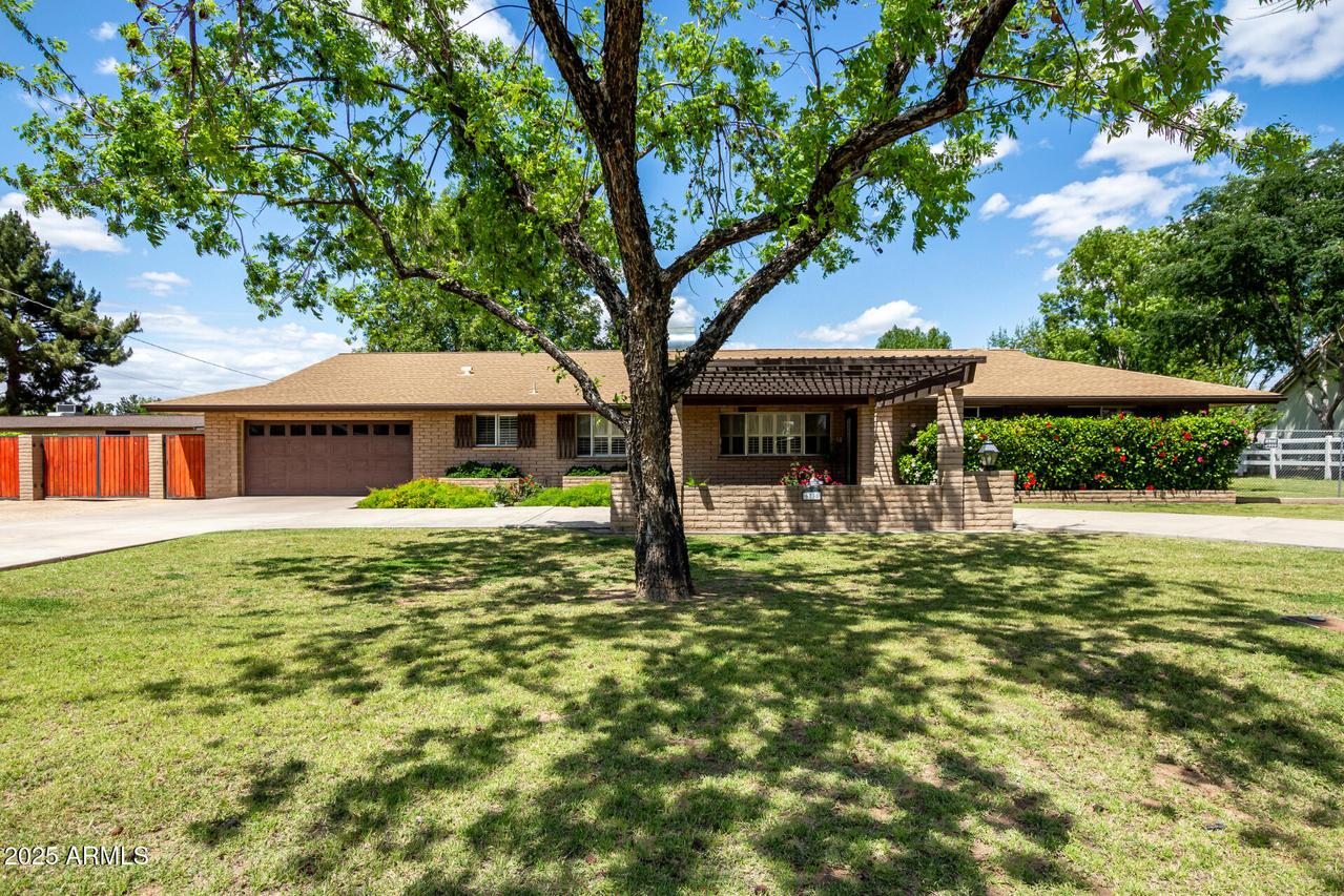 6738 W Sweetwater Ave., Peoria, AZ 85381