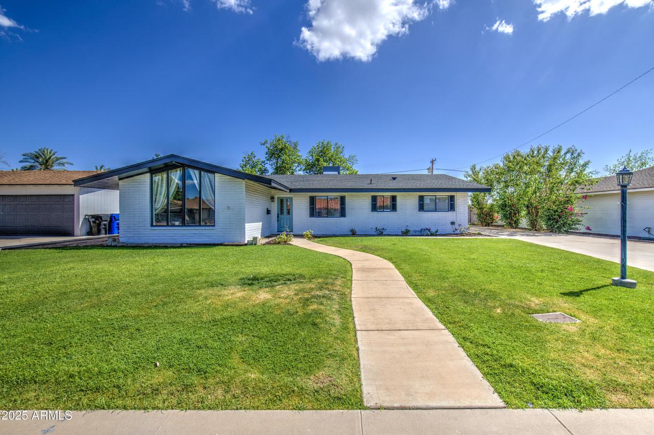 1263 W Devonshire St., Mesa, AZ 85201