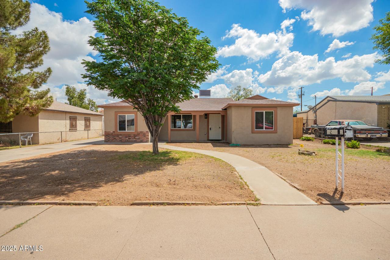 6231 S 2nd Ave., Phoenix, AZ 85041