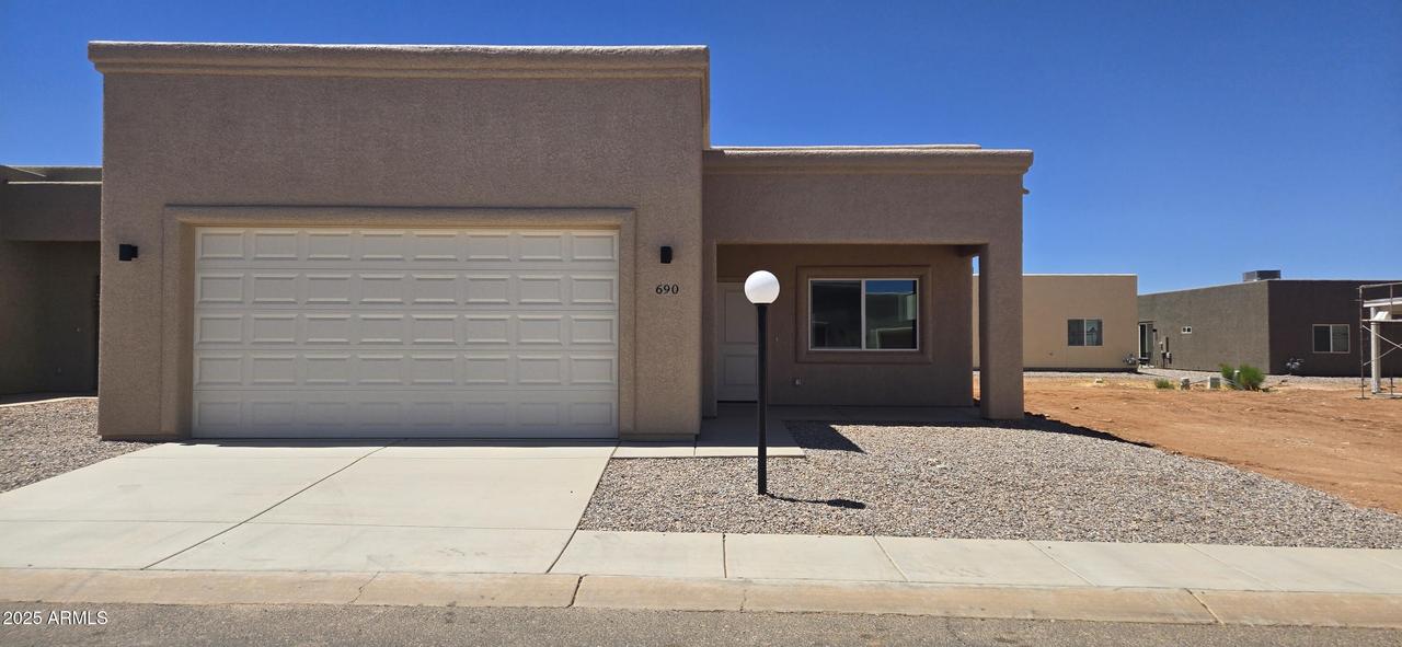 690 S Chase St., Sierra Vista, AZ 85635