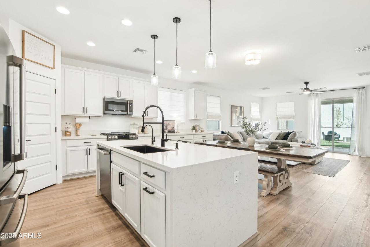 3828 S 180th Ln., Goodyear, AZ 85338