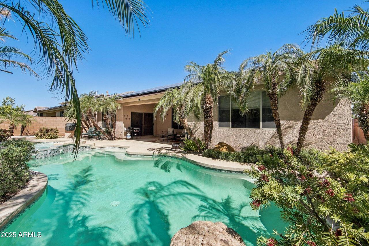16753 W Bristol Ln., Surprise, AZ 85374
