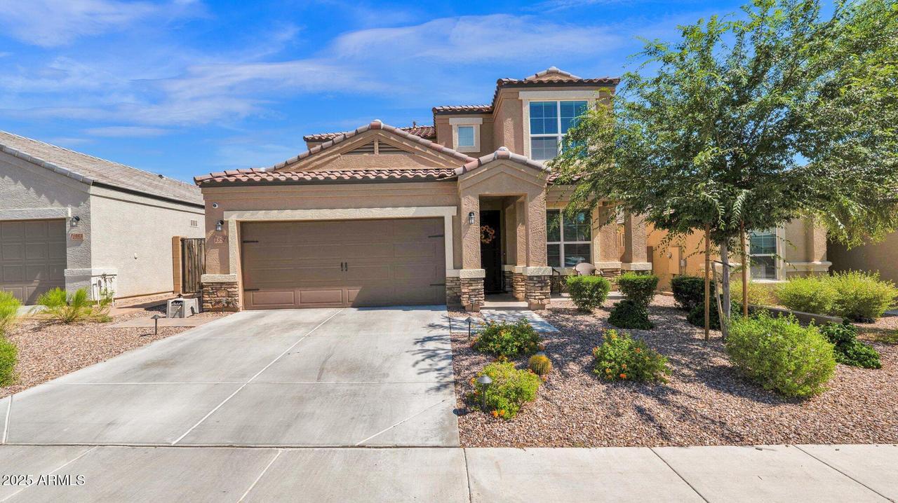 1957 W Yellowbird Ln., Phoenix, AZ 85085