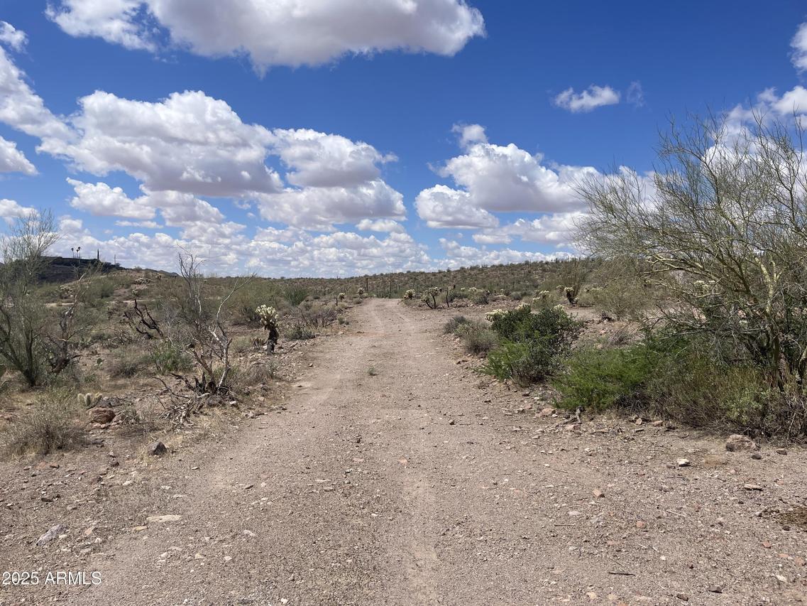 1977 N Elephant Butte Rd. #-, Queen Valley, AZ 85118
