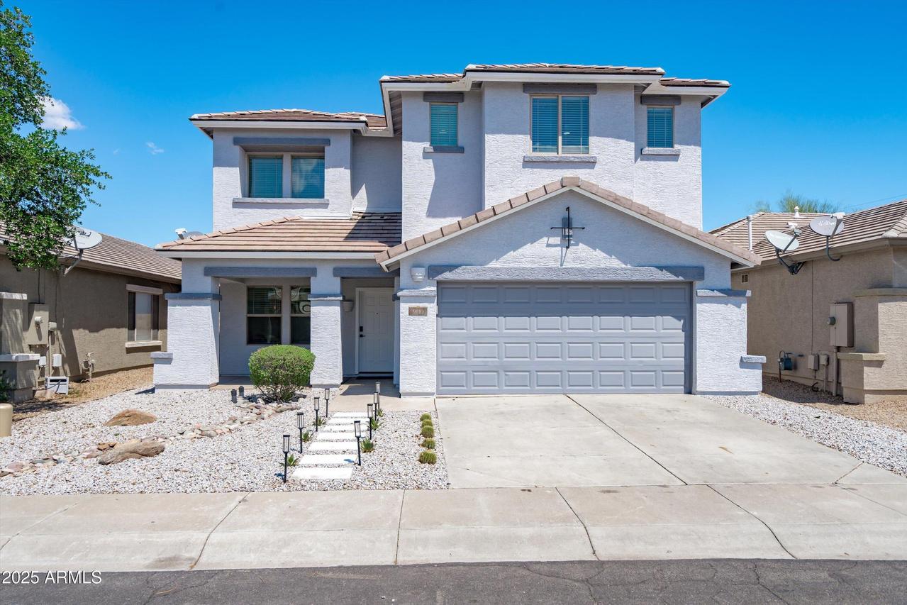 9110 W Palm Ln., Phoenix, AZ 85037