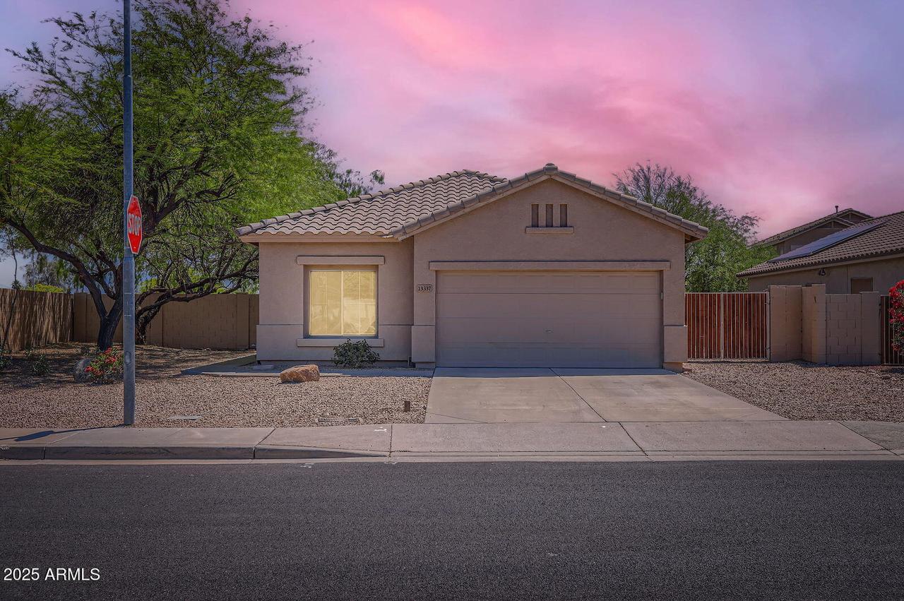 13337 W Evans Dr., Surprise, AZ 85379