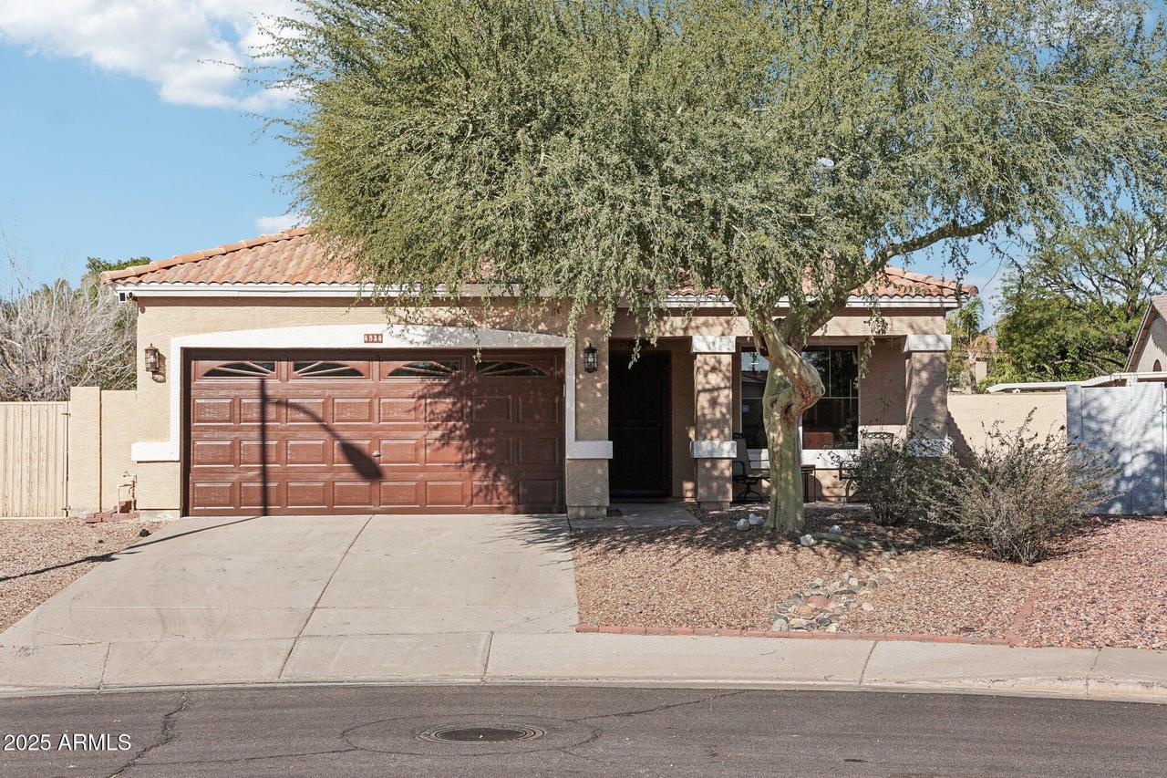 6836 W Bronco Tr., Peoria, AZ 85383