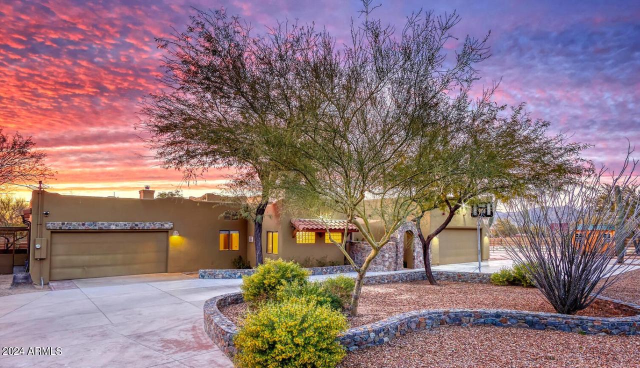 35030 N 51st St., Cave Creek, AZ 85331