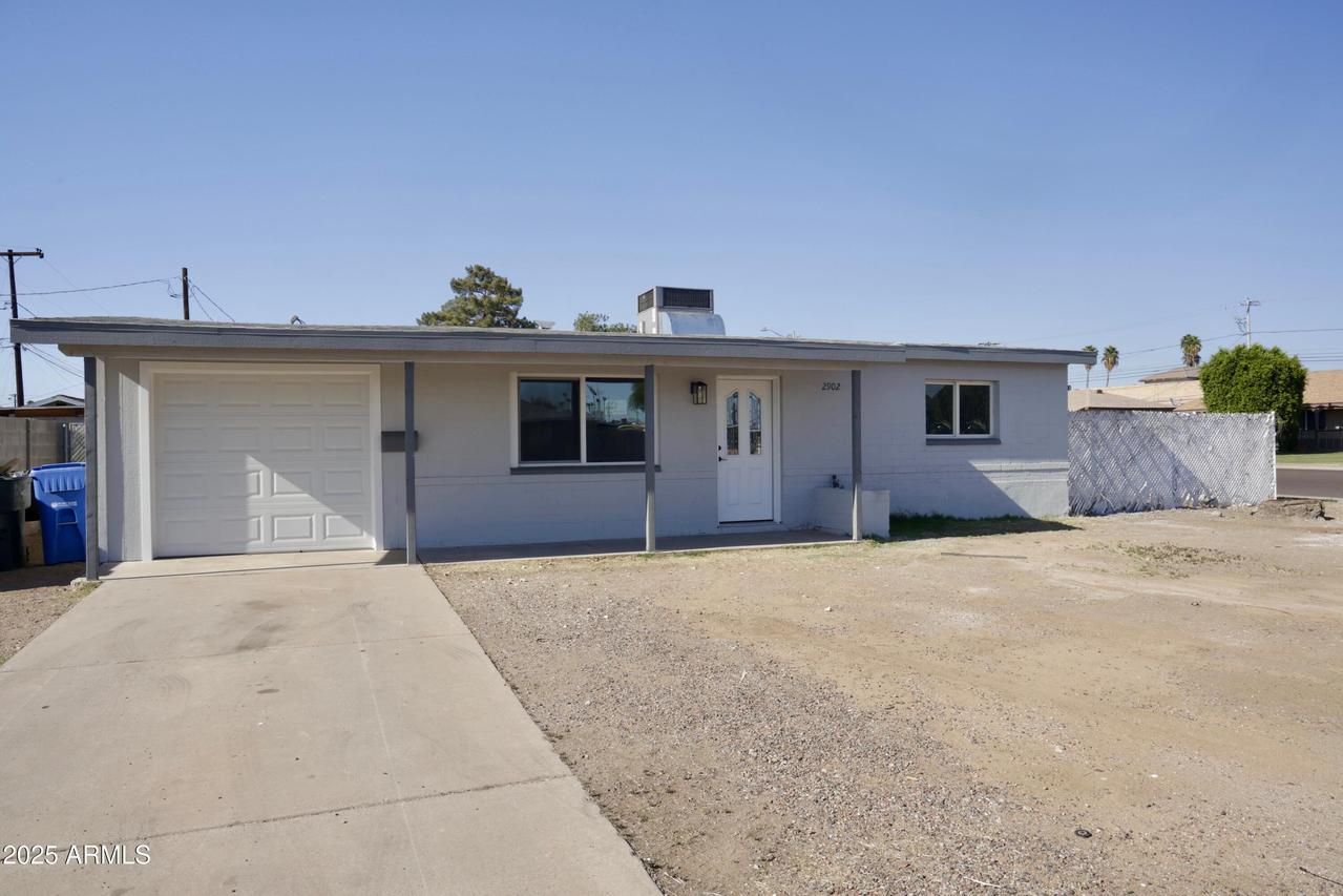 2902 W Bloomfield Rd., Phoenix, AZ 85029