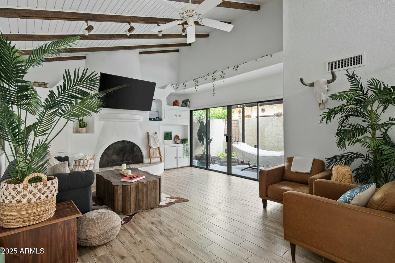 2839 N 61st St., Scottsdale, AZ 85257