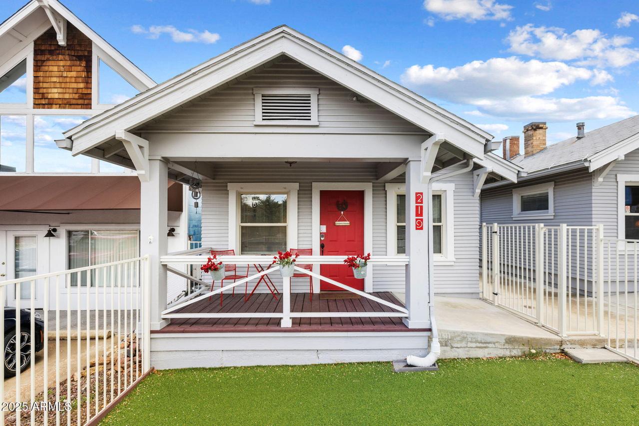 219 Grove Ave., Prescott, AZ 86301