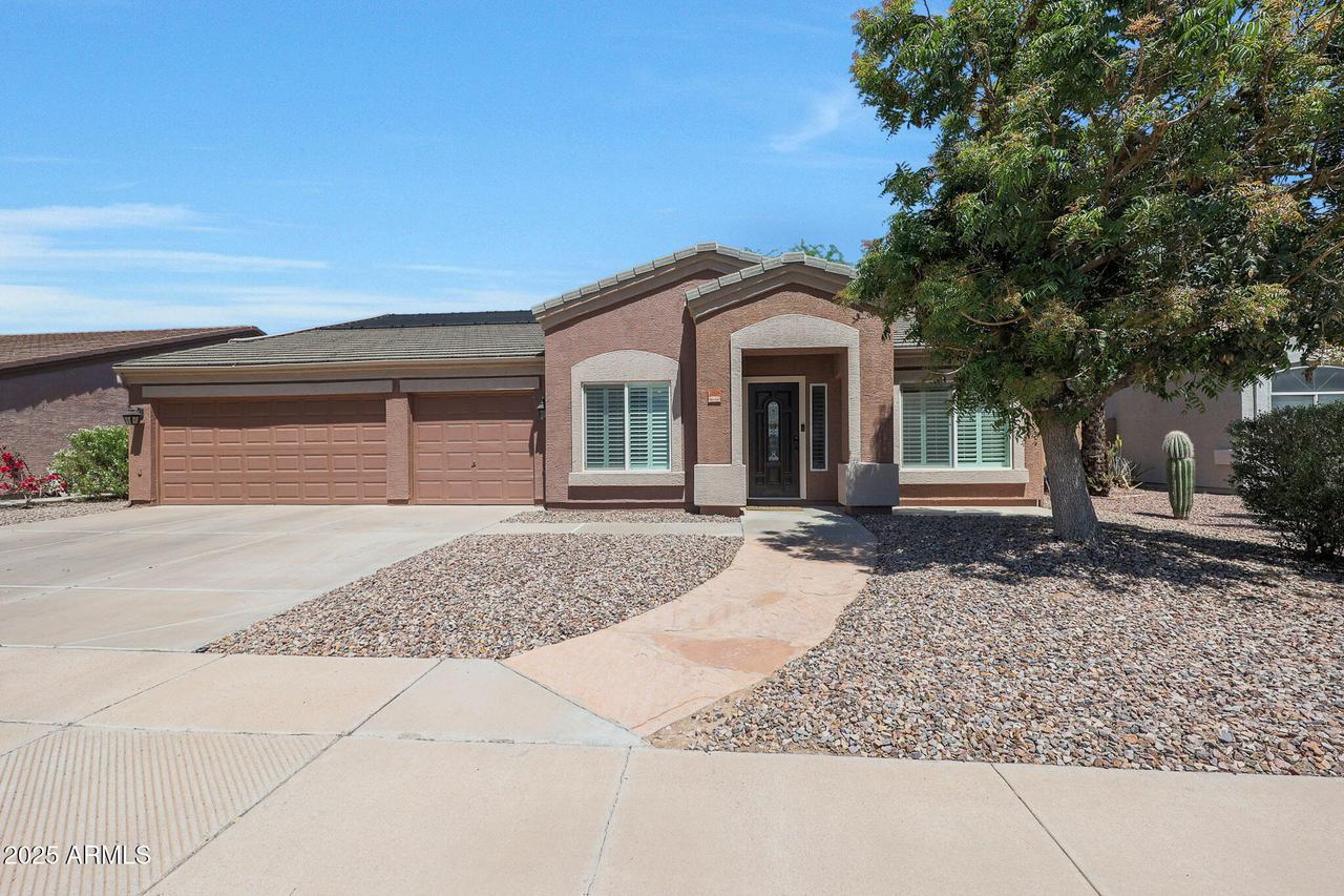 10504 E Diamond Ave., Mesa, AZ 85208
