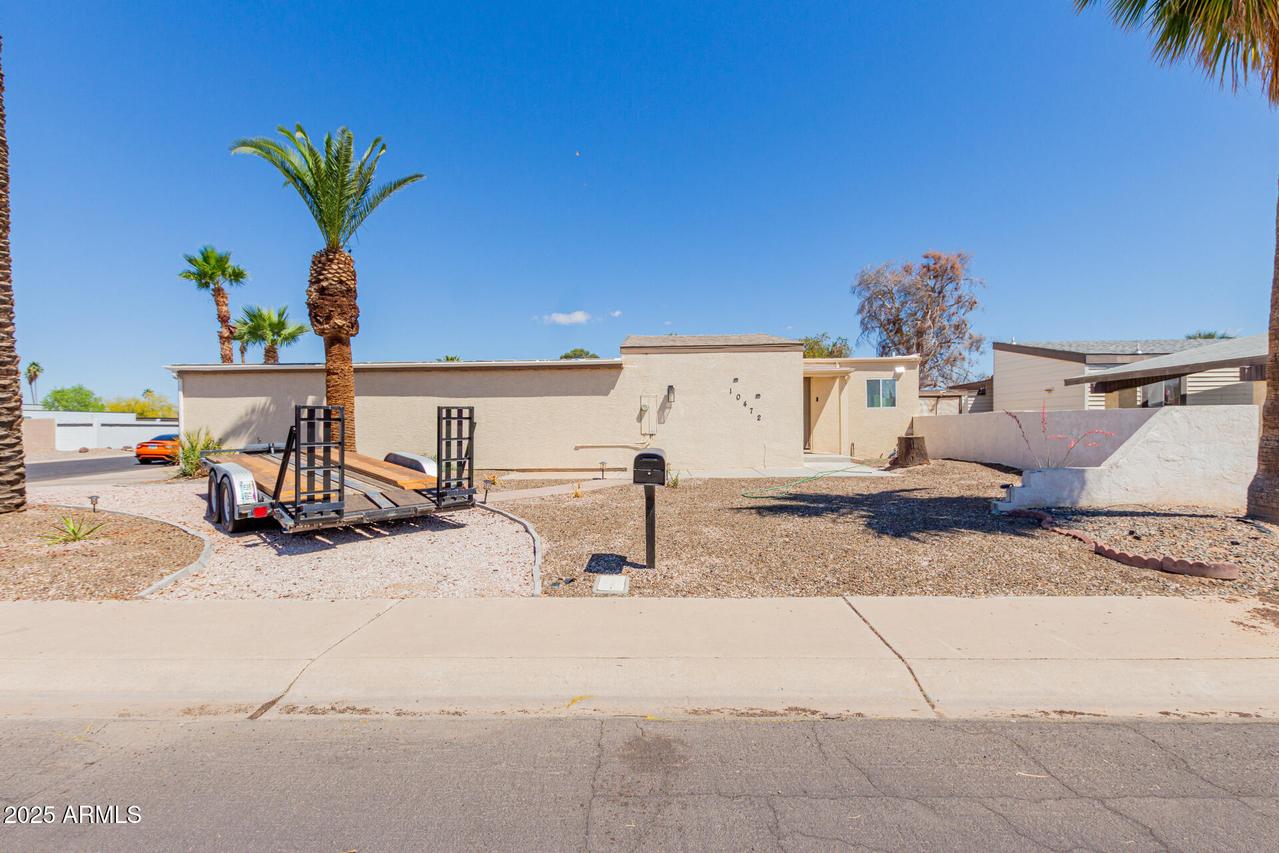 10472 W Devonshire Ave., Phoenix, AZ 85037