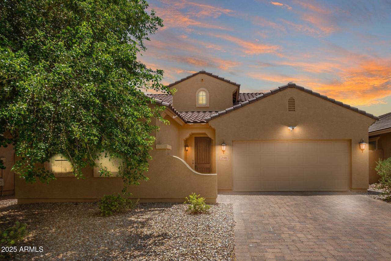 291 E Canyon Rock Rd., San Tan Valley, AZ 85143