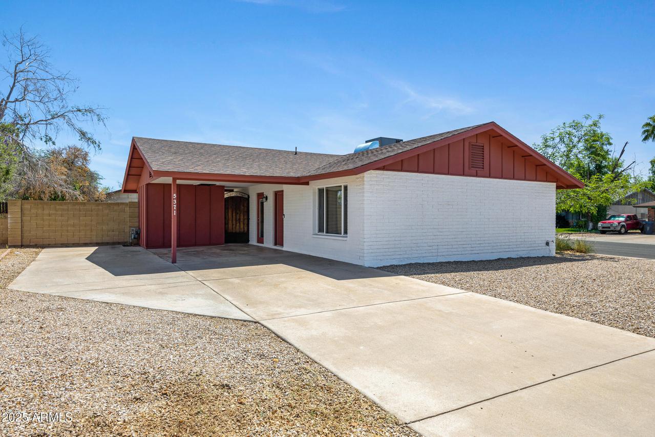 5371 S Country Club Way, Tempe, AZ 85283
