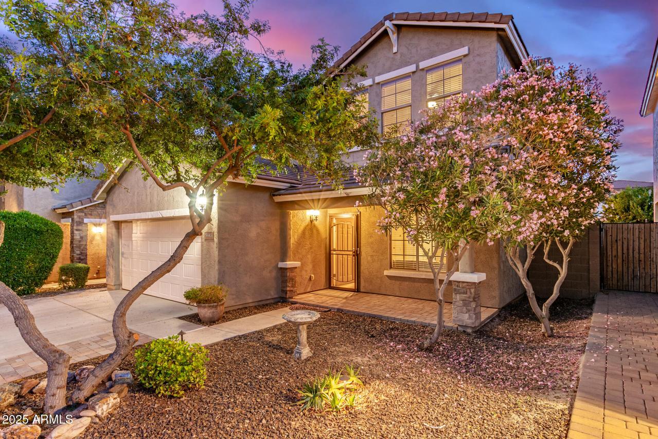 5443 W Hobby Horse Dr., Phoenix, AZ 85083