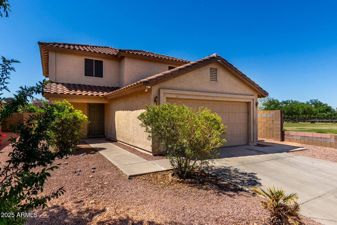 11841 W Laurel Ln., El Mirage, AZ 85335