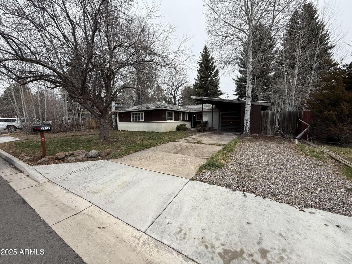 2232 N Talkington Dr., Flagstaff, AZ 86001