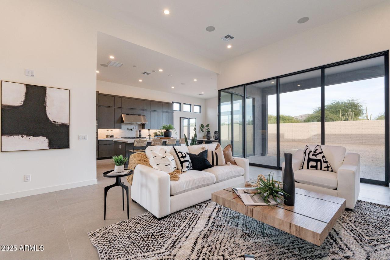 28421 N 59th Way, Cave Creek, AZ 85331