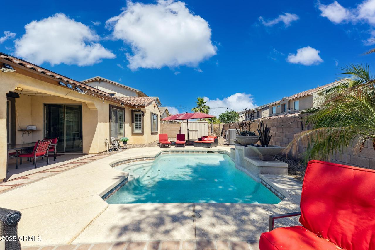 455 W Honeysuckle Dr., Chandler, AZ 85248