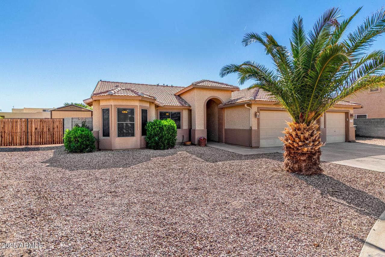 1138 E Avenida Isabela St., Casa Grande, AZ 85122