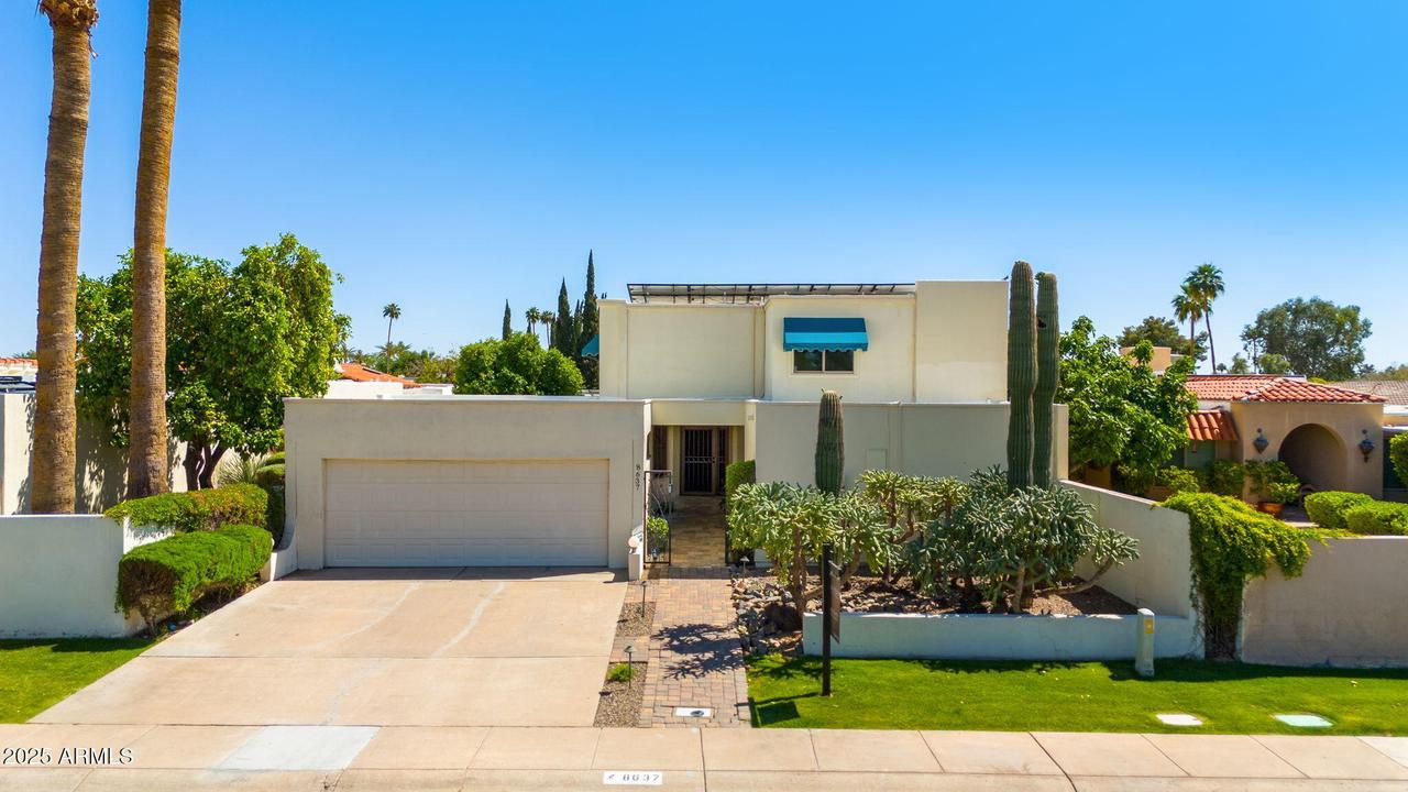 8637 E Via De La Escuela, Scottsdale, AZ 85258