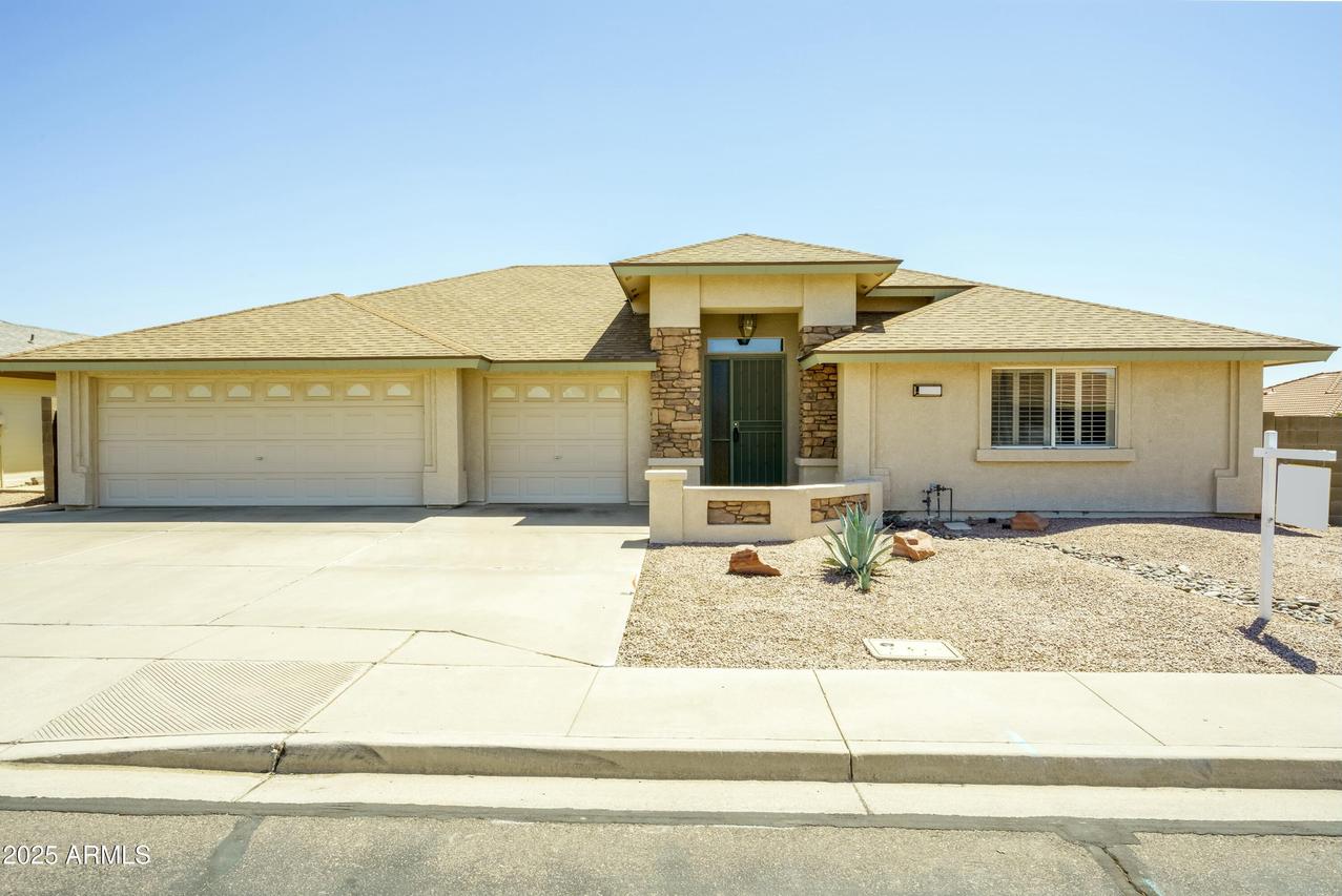 11447 E Mendoza Ave., Mesa, AZ 85209