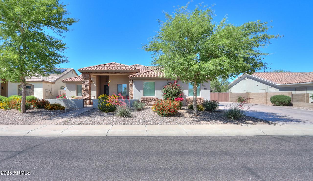 226 W Crimson Sky Ct., Casa Grande, AZ 85122