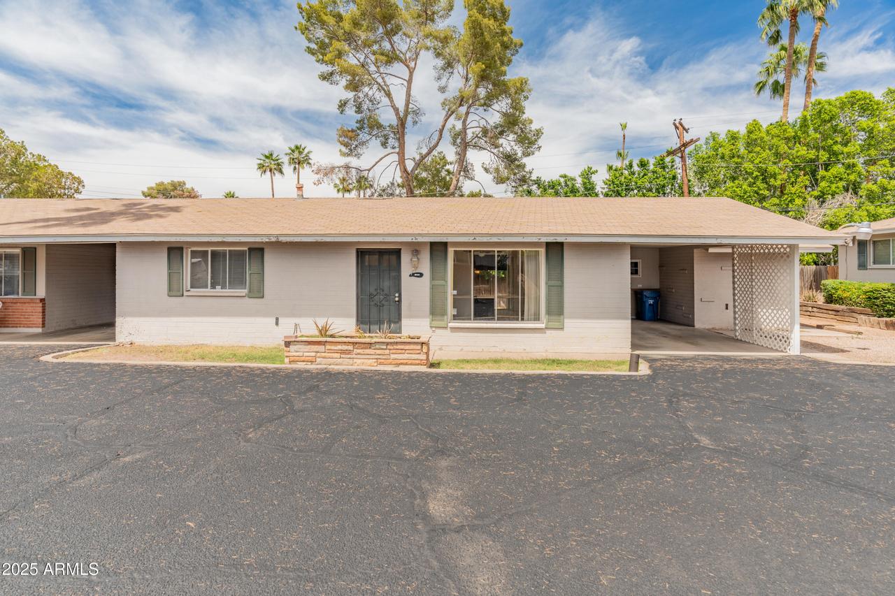 524 W Fairway Dr. #9, Mesa, AZ 85201