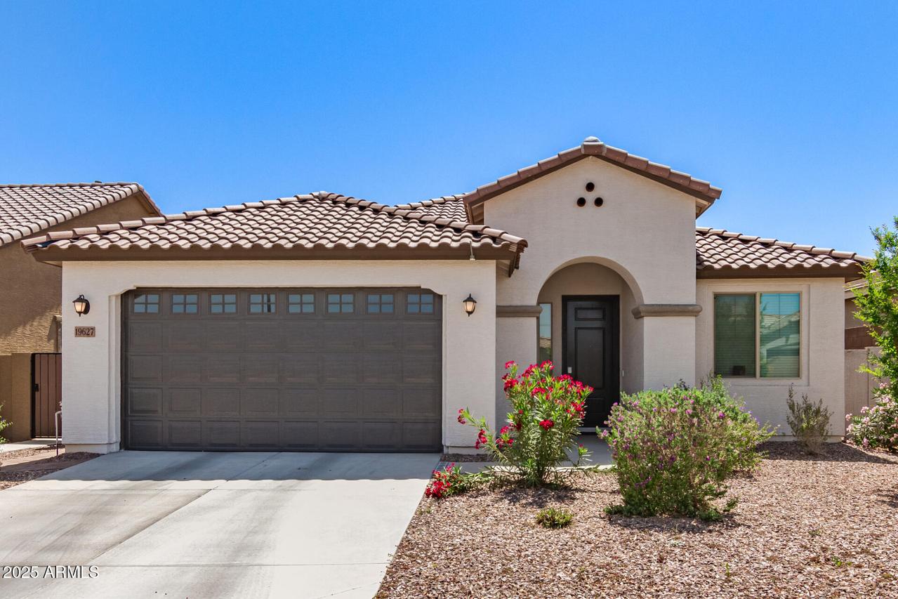 19627 W Badgett Ln., Litchfield Park, AZ 85340
