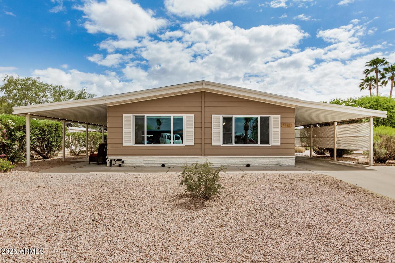 8821 E Montana Ave., Sun Lakes, AZ 85248