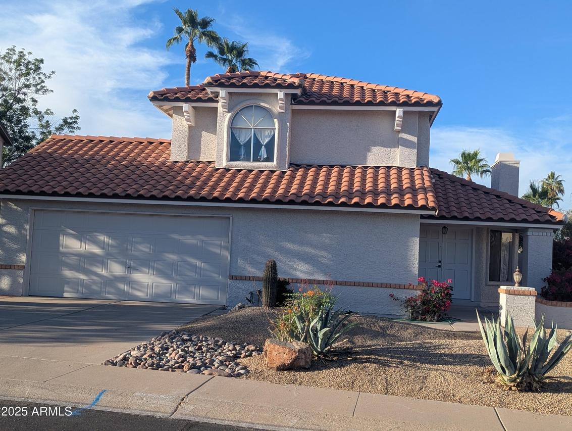 4636 E Carmen St., Phoenix, AZ 85044