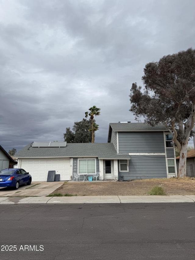 5928 W Mauna Loa Ln., Glendale, AZ 85306