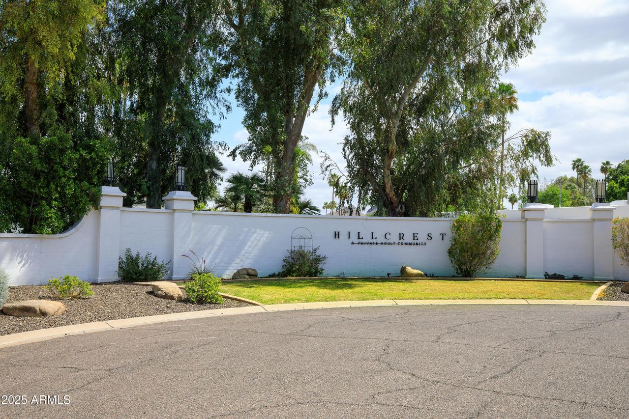 6 E Piping Rock Rd., Phoenix, AZ 85022